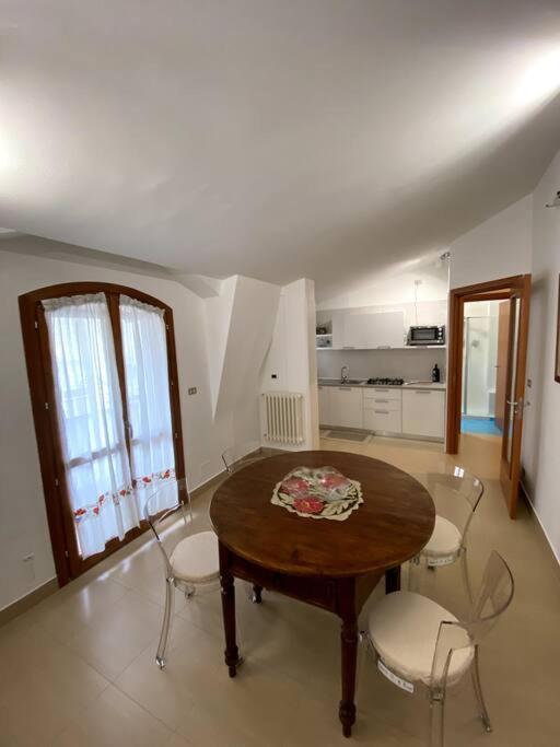 Sunny Home:Palo Del Colle Exteriér fotografie