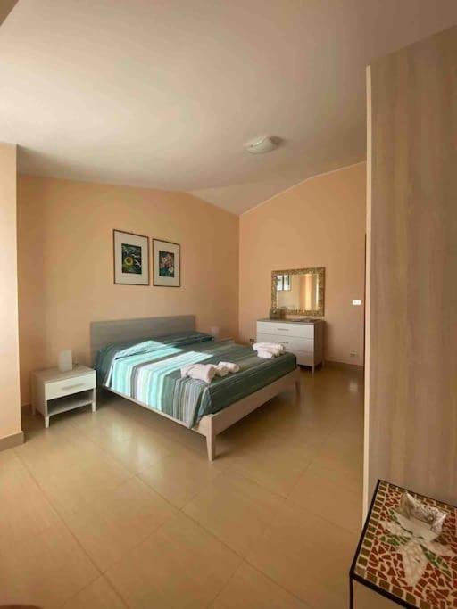 Sunny Home:Palo Del Colle Exteriér fotografie